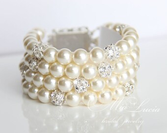 Bridal Pearl Bracelet, Bridal Bracelet, Pearl Wedding Bracelet, Wedding Bracelet, Wedding Jewelry Pearl Bridal Jewelry Cuff Bracelet, b07