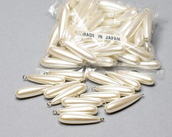 Vintage, White, Tear Drop Pearl with Loop. Made in Japan. 30 mm x 8 mm, sold by 12 pieces per pack.