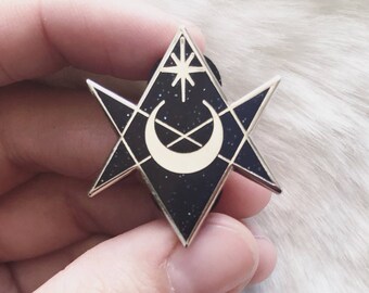 Unicursal Hexagram Lapel Pin | Occult | WITCH | Ouija | Pagan | Planchette