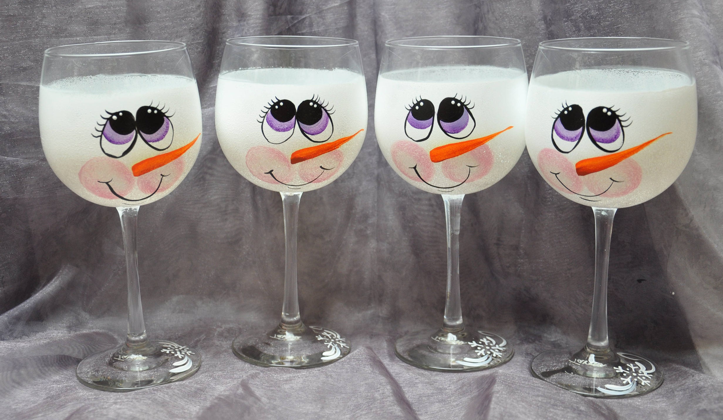 Hand Painted Snowman Face Wine Glasses Set Of 4