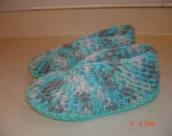 Crocheted womens slippers