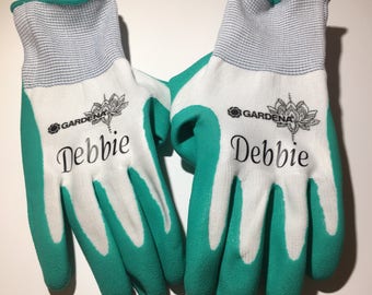Gardening Gloves, Gifts for Gardeners, Custom Gardening Gift, Personalized Gloves, Gifts for Women, Mothers Day Gift, Personalized Gift