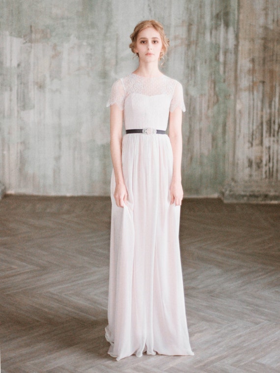 Short Sleeve Wedding Dress Ingoda Column With Lace Sleeves Chiffon Gown Modest Rustic Milamira Short Sleeve Wedding Dress Ingoda Column With Lace Sleeves Chiffon Gown Modest Rustic Milamira