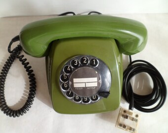 Vintage 1978 Rotary Dial Desk Telephone "DFG". Made in 1978.