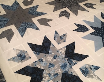 Something Blue Snow Blossoms Quilt