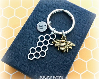 Honey bee keychain - Personalised honeycomb keyring - Gift for bee keeper - Honey bee keyring - Bee keeper gift - Stocking filler - Etsy UK