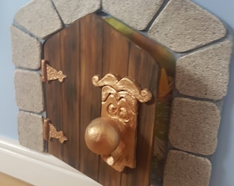Alice In Wonderland Small Door