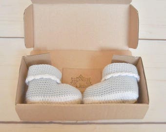 newborn baby shoes; crochet baby shoes; crochet baby boots; baby shower gift; baby booties;first baby shoes; gift for new mom; baby slippers