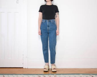 Size 30 / Levis Ultra High Waist Stone Wash Jeans