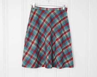 vintage 70s Plaid A-line Skirt / 1970s Center Stage Blue Green and Red Wool Look Schoolgirl Knee Length Winter Skirt / Extra Small XS