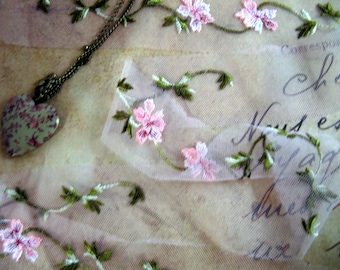 very delicate on tulle floral pink lace