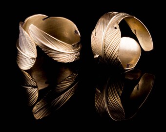 Brass feather leaf wrap ring adjustable size nature leaves feathers metal thumb finger indian boho gypsy tribal hippie hipster BR03