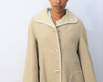 1960s Cream Reversible Swing Coat Size UK 12, US 8, EU 40