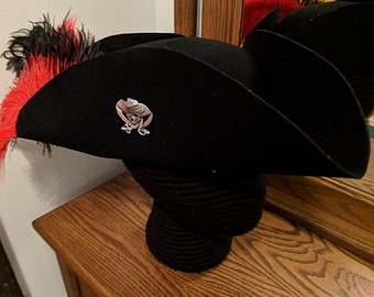 Laced Tricorn with Pirate Skull and Crossbones Brooch - Felt Hat - Revolutionary