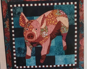 Quilt pattern "Miss Peggy" the pig - finished size 32.5" x 32.5"