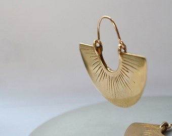 Shine // Fan earrings, semicircle radial hoops