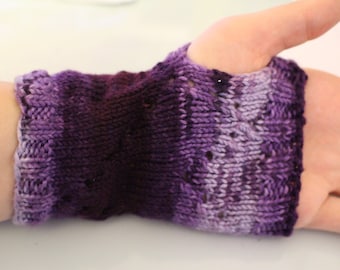 Hand-Knit Eyelet Heart Mitts