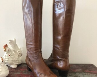 Vintage Salvatore Ferragamo Tall Wingtip Boots 9 AA