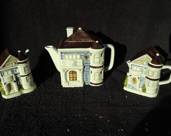 Vintage Otagiri Teapot Set