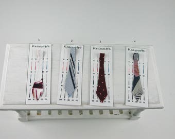 Dollhouse Miniatures tie, tie, long tie in miniature in scale 1:12 for the doll's house