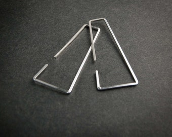 Sterling Silver Triangle Earrings, Silver Geometric Hoops, Modern Hoop Earrings,Silver Threaders,Triangle Earrings,Edgy Geometric Earrings,