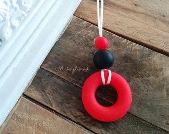 Teething necklace. Minimalist red.