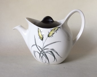 Midwinter Stylecraft Bali-Hai Teapot, Fashion Shape. 1.25 Pint.