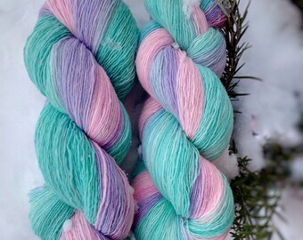 Snow. Hand-dyed merino yarn. 100g