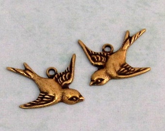 Bird Charm, Brass Ox, Trinity Brass, 1 Pair, AB81