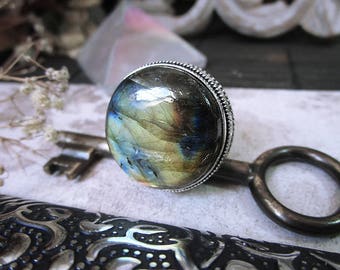 Full Moon Ring, Labradorite Silver Ring, Chunky Ring, Round Ring, Yellow Labradorite, Witch Ring