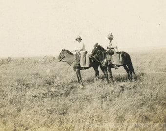 vintage photo 1910 Women Horseback Ride Prairie w Box Camera