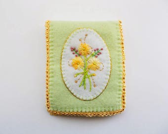 Needle Book Pastel Green Felt Needle Keeper with Hand Embroidered Flowers Crochet Edge Handsewn
