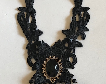 Vintage Victorian Lace Choker