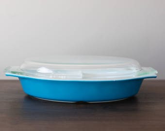 Vintage Pyrex 063 Horizon Blue Divided Dish with lid