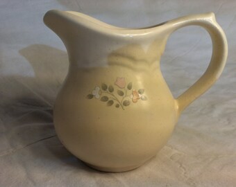 Vintage PFALTZGRAFF REMEMBRANCE Collection CREAMER