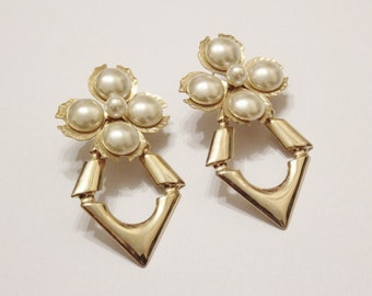 Large Gold Flower Earrings, Pearl Gold Earrings, 1980's Jewelry