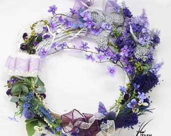 Spring Flower Violet Rules Wreath