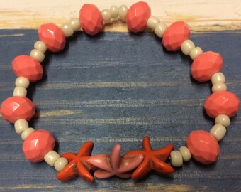 Starfish stretch beaded bracelet