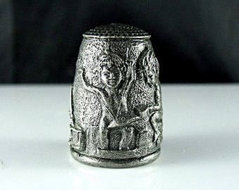 Collectible Thimble - Grimms Fairy Tale The Elves and the Shoemaker - Limited Edition by Gianni Benvenuti