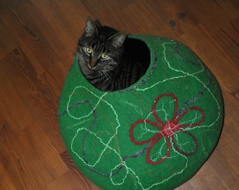 Cat bed - cat cave - cat house - eco-friendly handmade felted wool cat bed REDY to ship - Lsize
