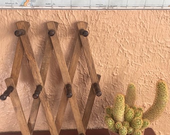 Accordion peg rack // vintage peg rack // boho peg rack