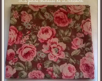 Antique small pink roses Lecien fabric coupon