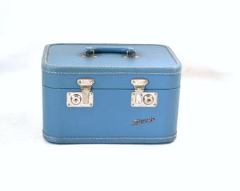 Vintage Blue Square Hard Train Case by Monarch, Make Up Case, Lingerie, Travel, Toolbox, Crafts