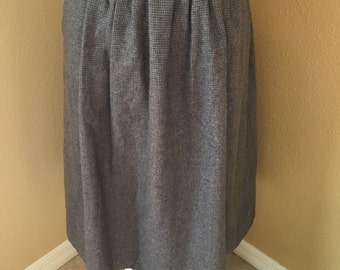 Vintage Tweed Houndstooth Skirt with POCKETS!