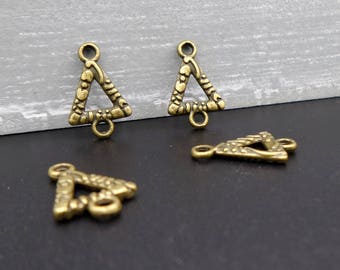4 small triangles in metal bronze connectors 13 x 10 mm