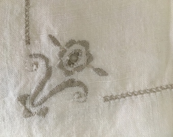 Vintage Linen tablecloth