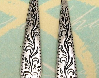 Etched Victorian Drop, Antique Silver, Trinity Brass, 4 Pc. AS144