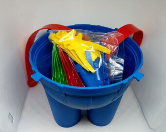 Ants in the Pants Game - Milton Bradley Vintage Game - 16 Ant Pieces - Pants & Suspenders - Instructions Not Needed - Ages 3 to 6