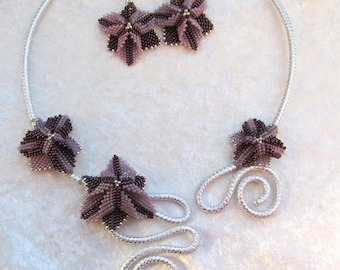 Necklace and earrings set Trillium
