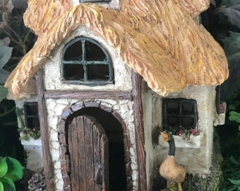 Miniature Fairy House - Cotswold Cottage